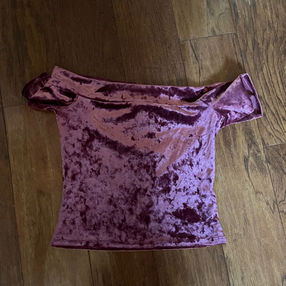 Pink velvet crop top